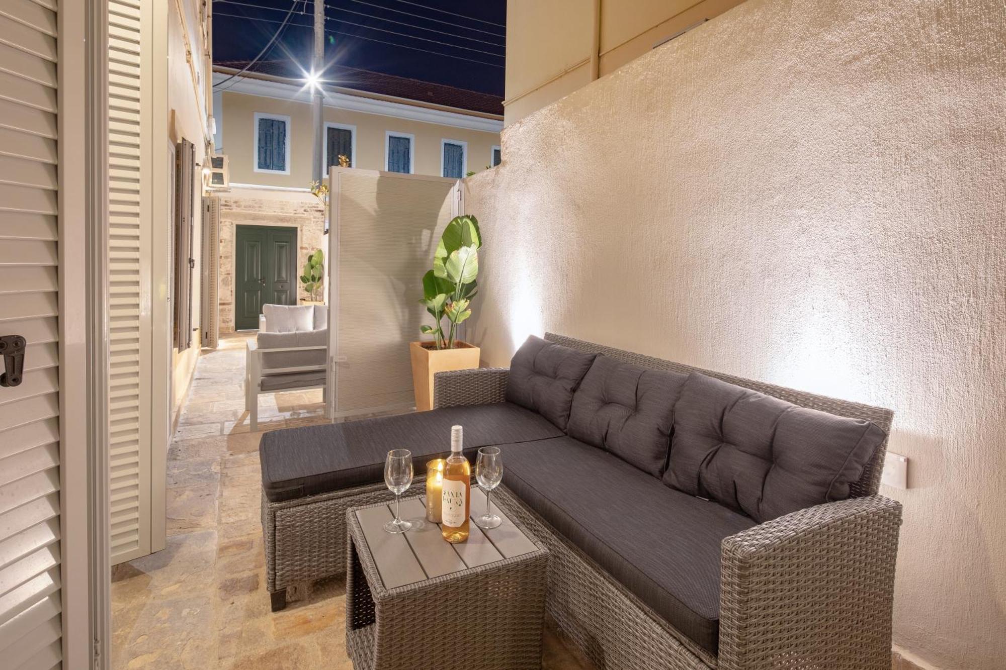 Modern-Vintage Old Town Suites Corfu  Kültér fotó